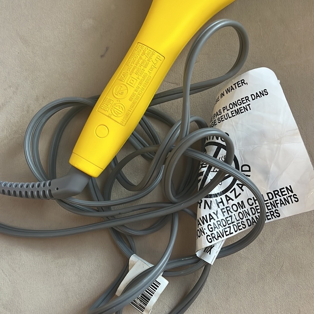 DryBar - Brush Crush Heated Straightening Brush - Picture 4 of 5